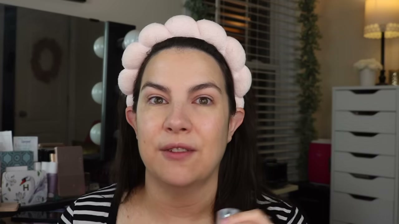 Illuminance Skin-Caring Foundation