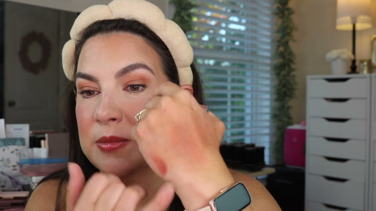 @emilynoel83 reviewing Tower 28 Beauty Beach Please Lip & Cheek at 07:28 in a YouTube Shorts video