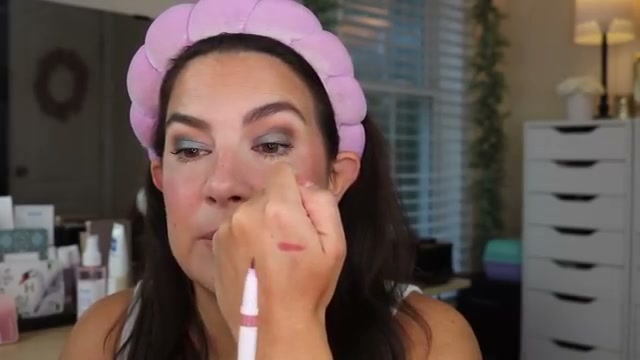 @emilynoel83 reviewing Wet n Wild Perfect Pout Lip Liner Stain at 16:50 in a YouTube Shorts video