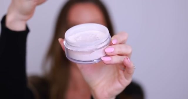 SurrealSkin Soft Blur Setting Powder