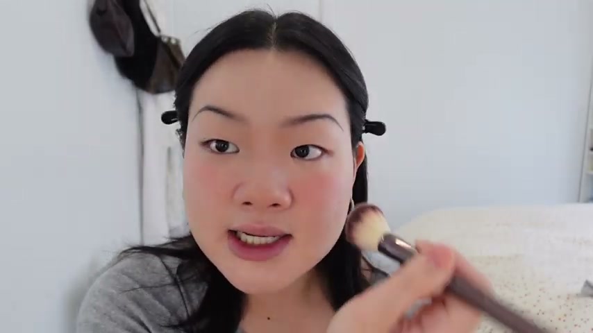 @estherdaze reviewing Rhode Skin Pocket Blush at 03:30 in a YouTube Shorts video