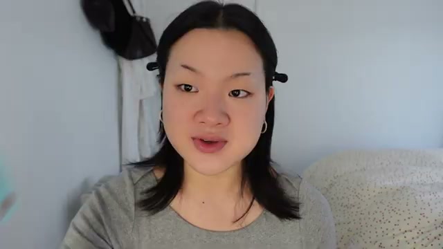 @estherdaze reviewing Westman Atelier Sun Tone Bronzing Drops at 02:18 in a YouTube Shorts video