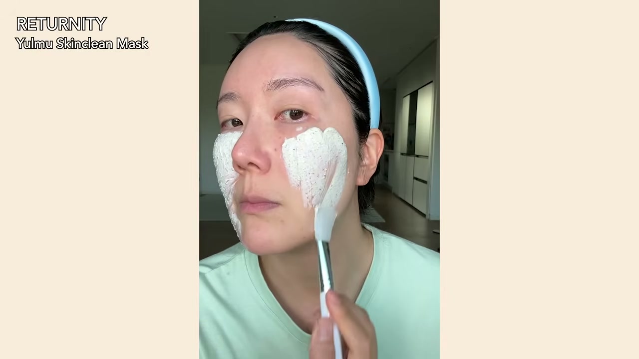 @euniunni reviewing RETURNITY Yulmu Skinclean Mask at 14:27 in a YouTube Shorts video