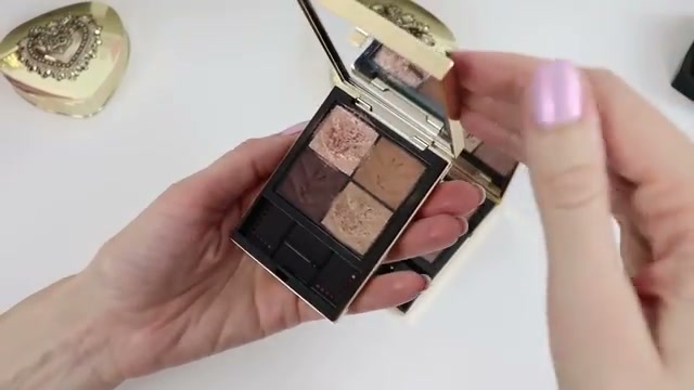 Couture Mini Clutch Luxury Eyeshadow Palette