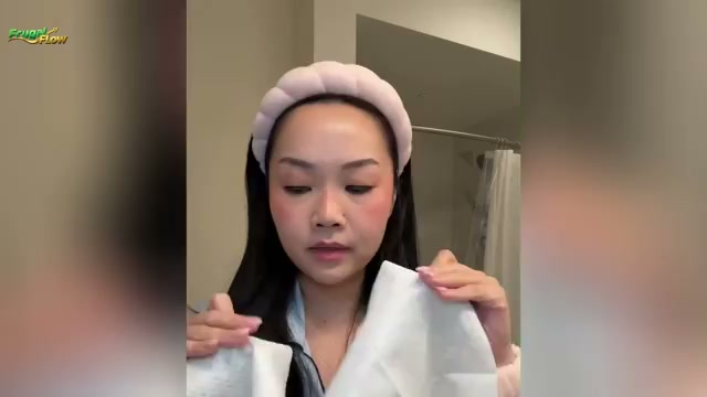Daily Makeup Remover Towelettes