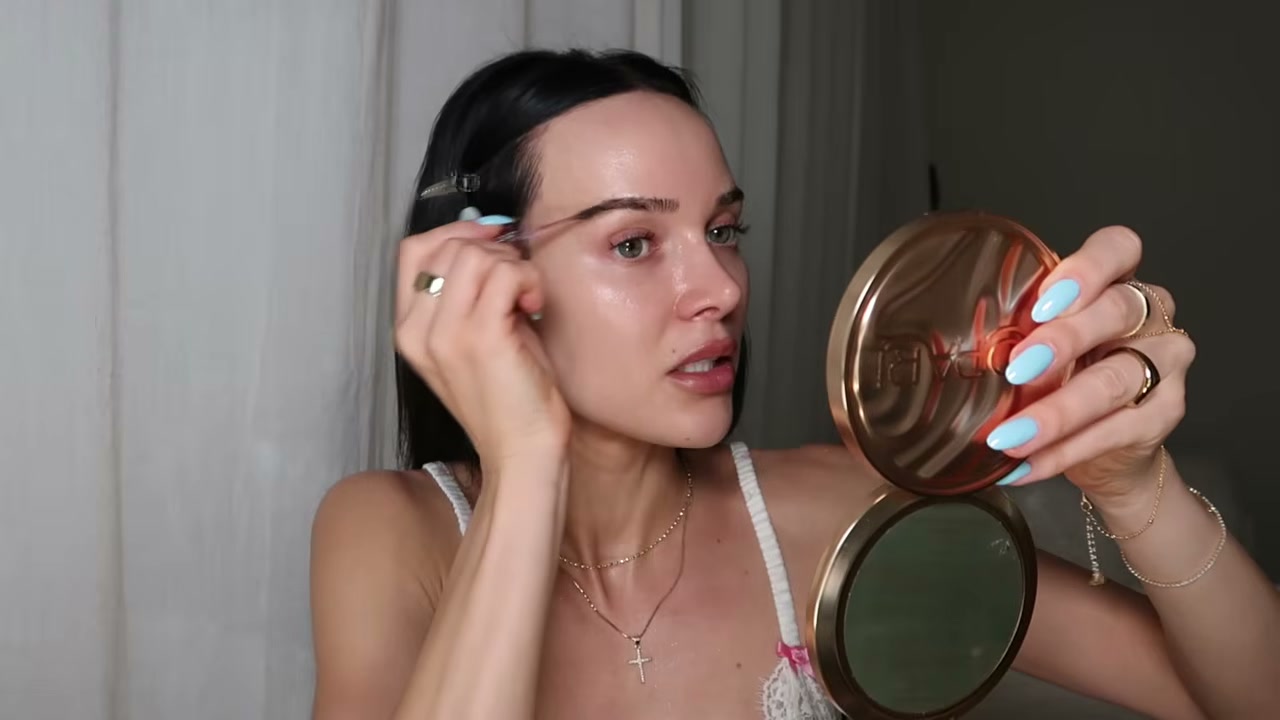Air Brow Tinted Volumizing Treatment Gel
