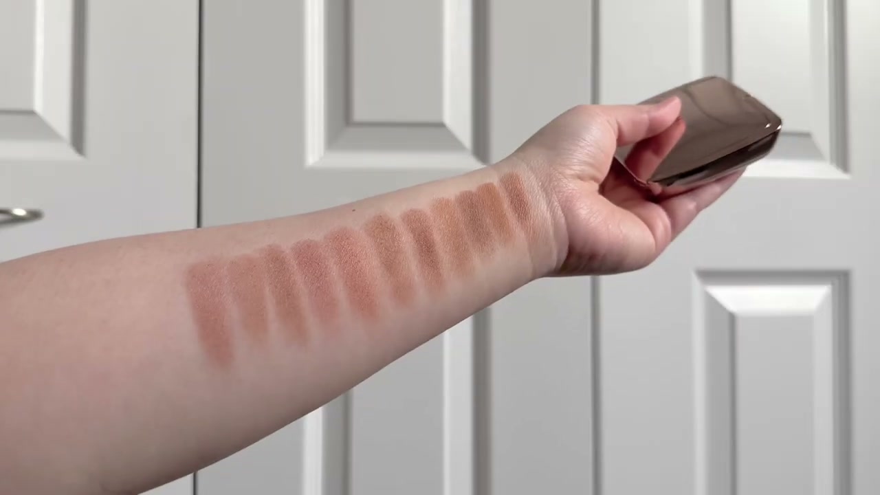 Ambient Lighting Bronzer