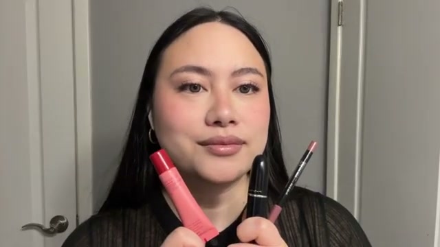 Lustreglass Sheer-Shine Lipstick