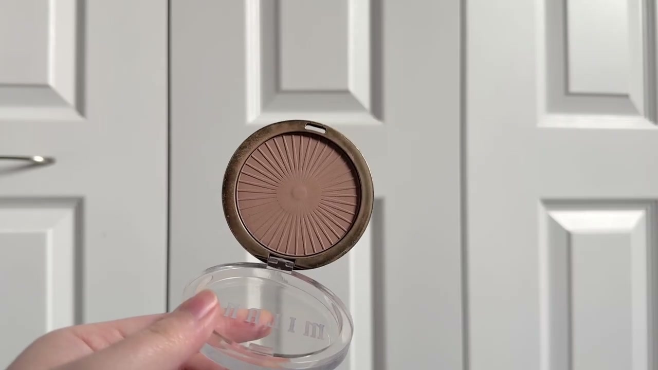Silky Matte Bronzing Powder