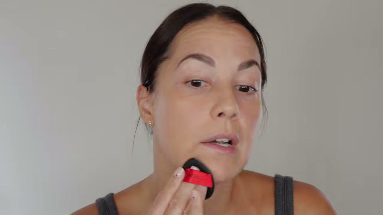 Infallible 24H Fresh Wear Foundation In A Powder