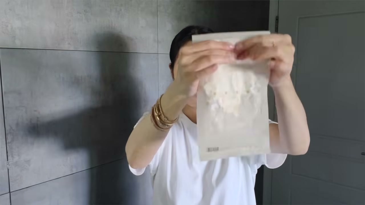 @gothamista reviewing FULLY Rice Dough Modeling Mask at 08:38 in a YouTube Shorts video