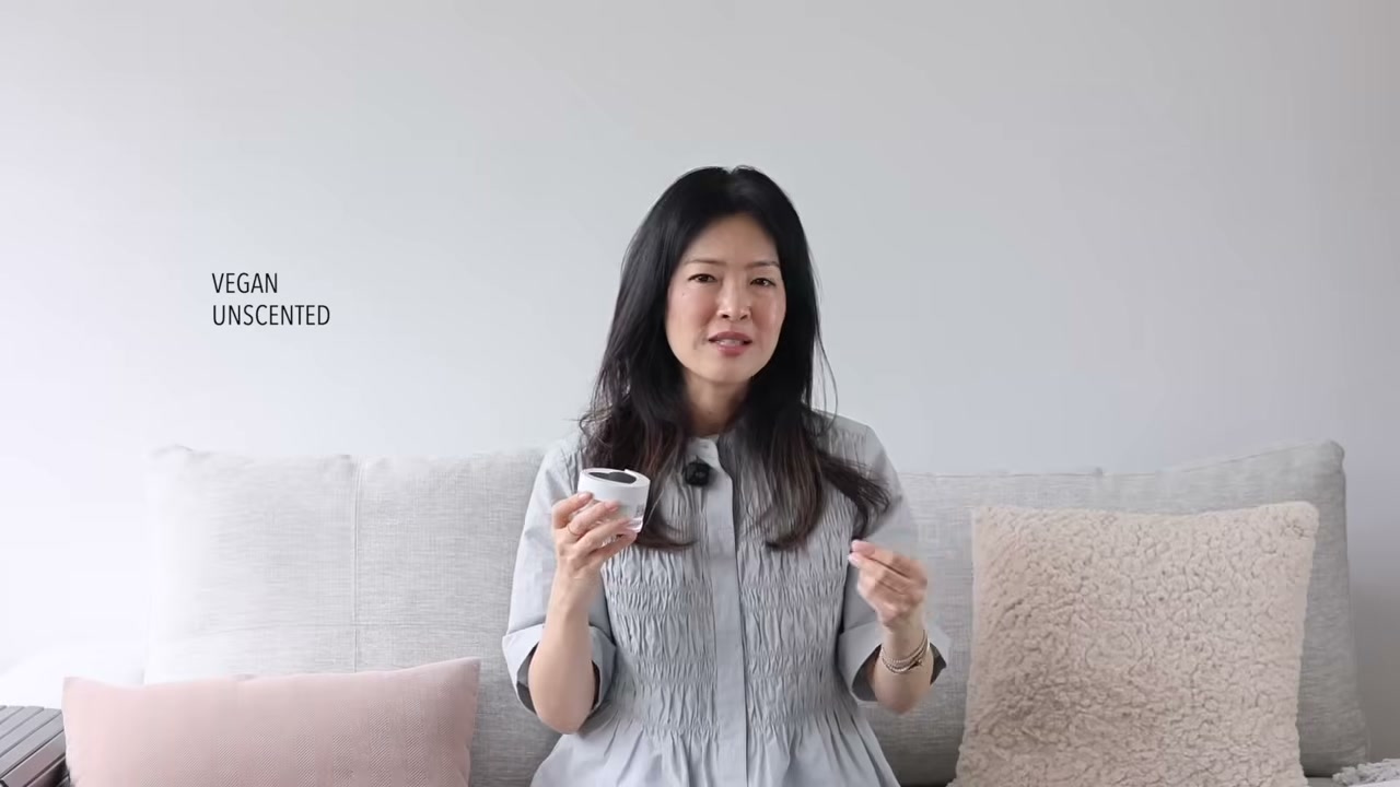 @gothamista reviewing House of HUR Phyto Brew Matcha Dual Cream and Gel at 14:32 in a YouTube Shorts video