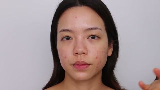 @haleykimaking reviewing Torriden DIVE IN Low Molecular Hyaluronic Acid Serum at 03:16 in a YouTube Shorts video