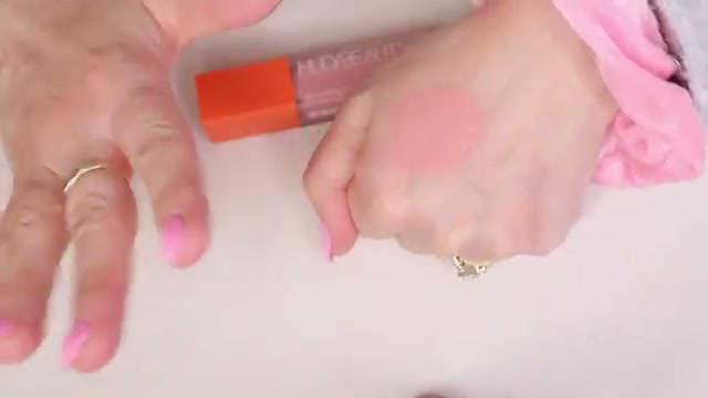 #FauxFilter Brightening Under Eye Color Corrector