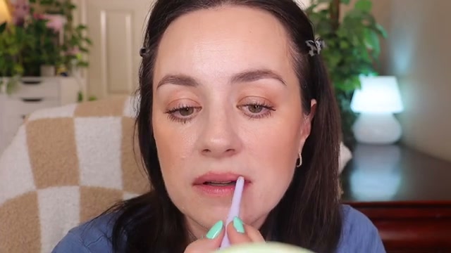 Lassi Lips Staining Lip Liner
