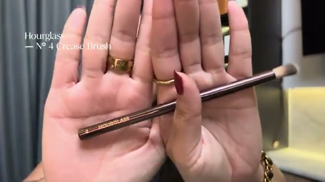 Nº 4 Crease Brush