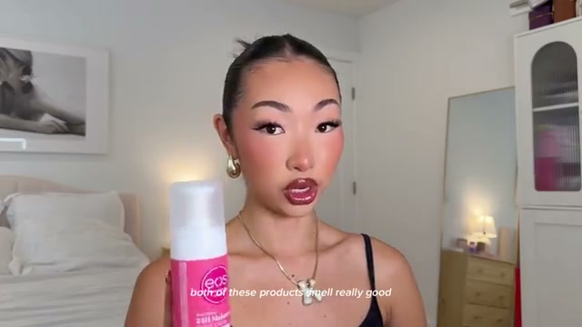 @itsbabykelz reviewing eos Shave Cream at 04:07 in a YouTube Shorts video