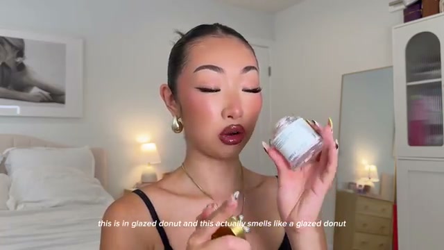 @itsbabykelz reviewing Truly Shea Butter at 04:20 in a YouTube Shorts video