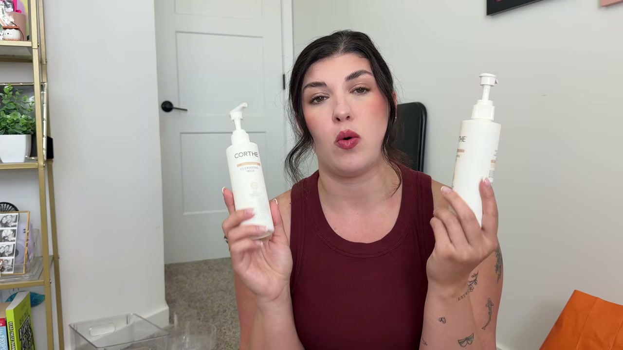 Dermo-Essential Cleansing Milk