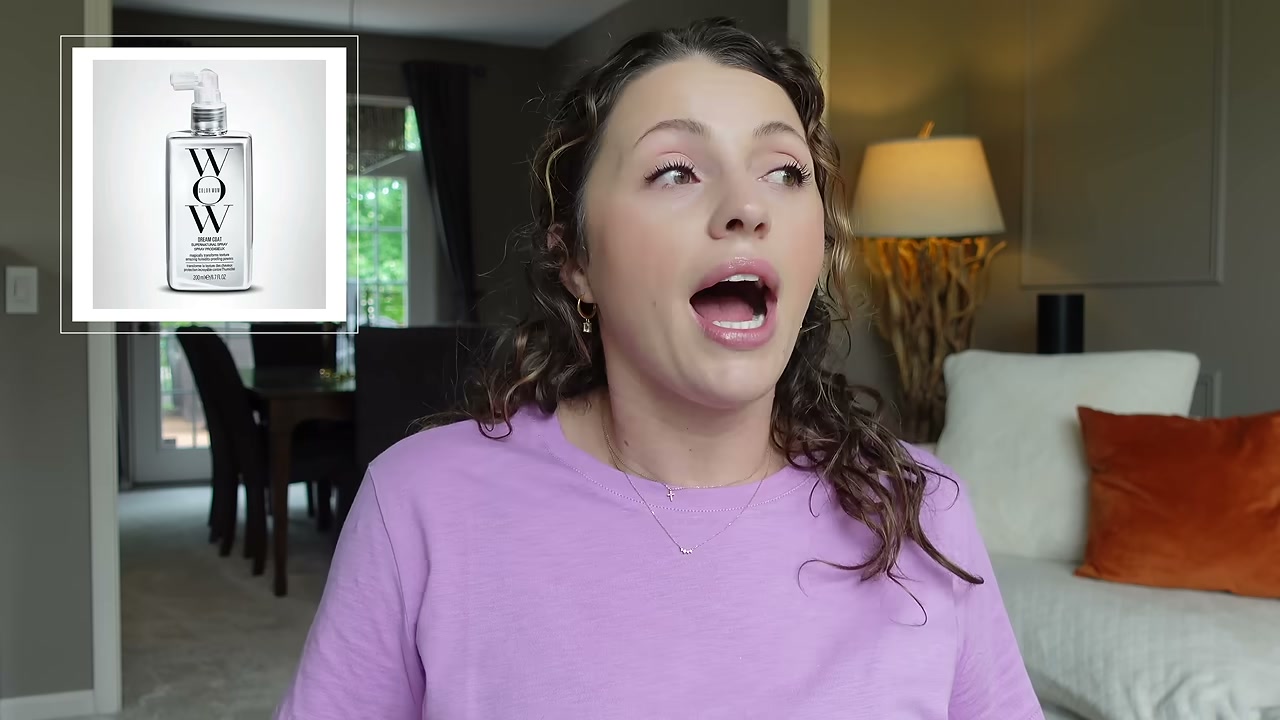@itsjessicabraun reviewing Color Wow Dream Coat at 03:29 in a YouTube Shorts video