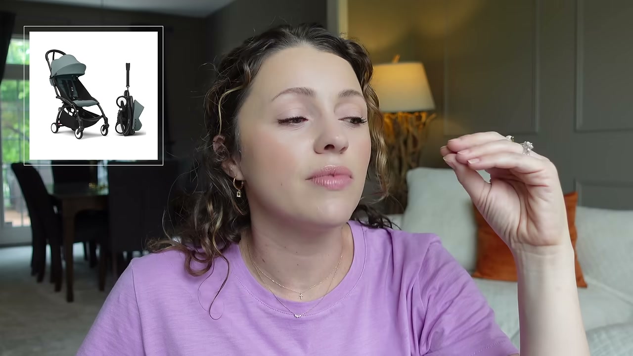 @itsjessicabraun reviewing Stokke Yoyo3 Stroller at 19:32 in a YouTube Shorts video