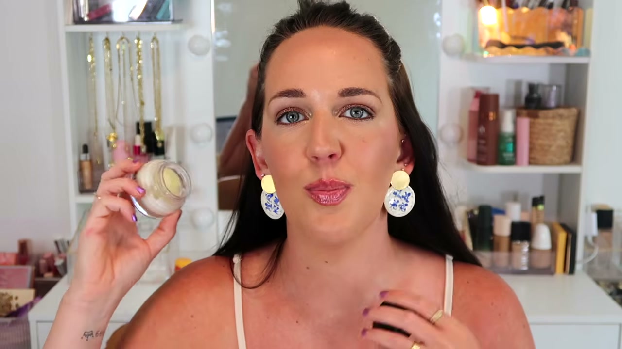 Vitamin Enriched Face Base Moisturizer & Primer