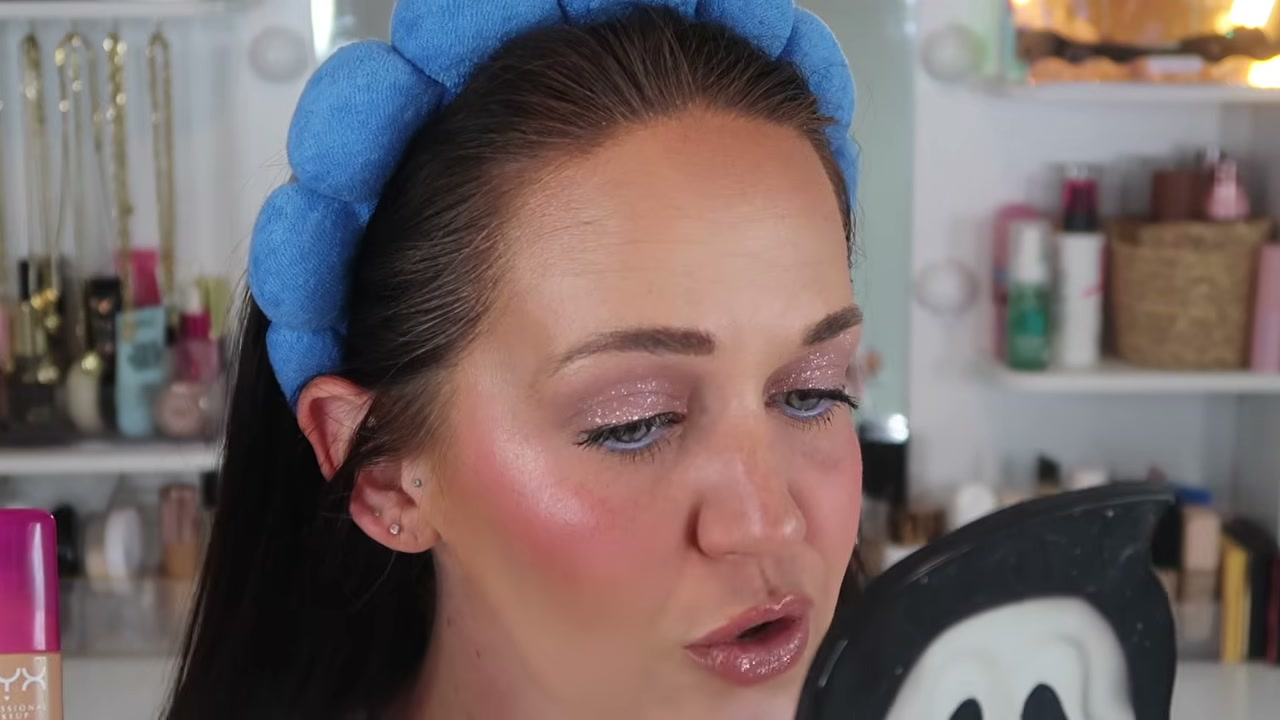 Make 'Em Wonder 24H Soft Matte Foundation