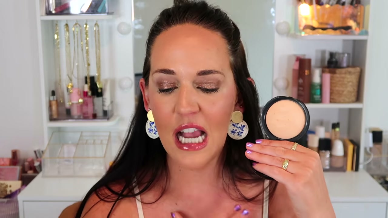 Slip Tint Undetectable Baked Setting Powder