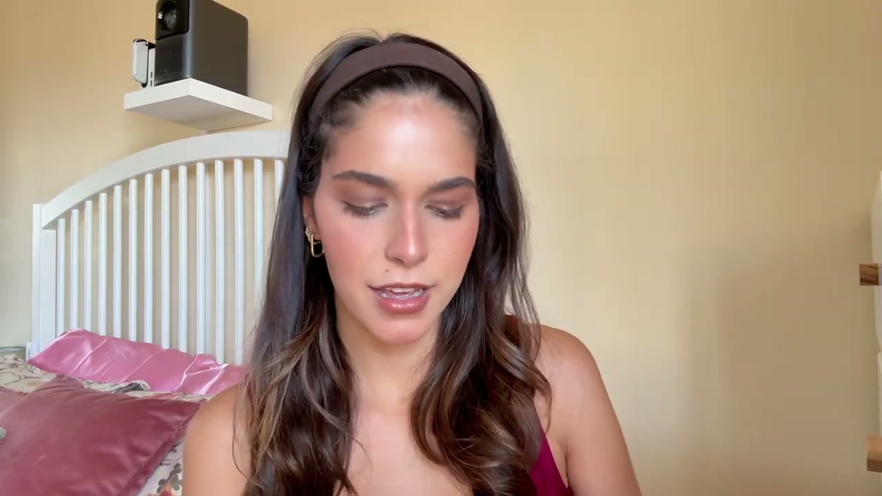 @itslifebycat reviewing MAKE UP FOR EVER Limitless Brown at 15:06 in a YouTube Shorts video