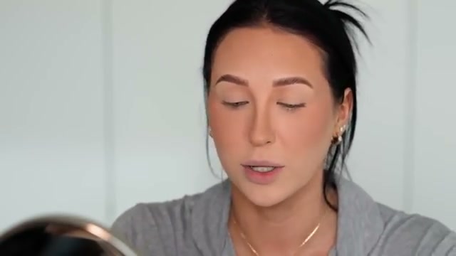 @jaclynhill1 reviewing MAC Cosmetics Blush at 14:54 in a YouTube Shorts video