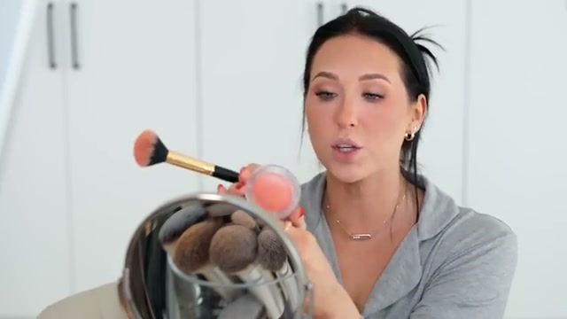@jaclynhill1 reviewing MAC Cosmetics Glow Play Blush at 23:41 in a YouTube Shorts video