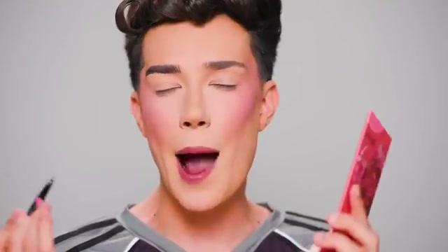 Curved Eyebrow Pen