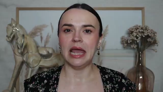 @jessicadeerly reviewing Charlotte Tilbury Airbrush Flawless Setting Spray at 65:19 in a YouTube Shorts video