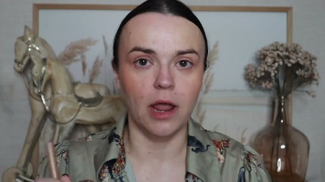 @jessicadeerly reviewing ILIA Eye Stylus Shadow Stick at 15:21 in a YouTube Shorts video