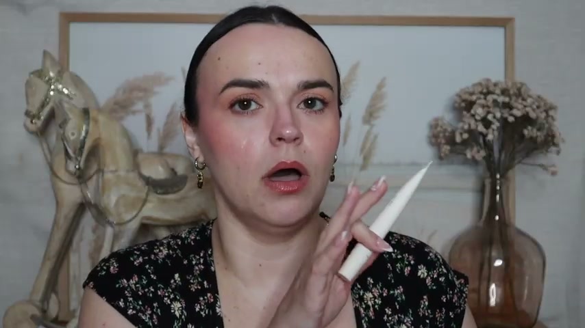 @jessicadeerly reviewing Patrick Ta Major Moisture Smoothing Lip Balm at 42:44 in a YouTube Shorts video