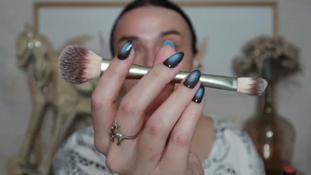 Face Perfector Dual-Ended Complexion Brush