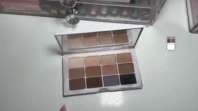 Master Mattes® Eyeshadow Palette: The Neutrals