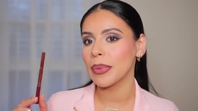 Keep It Full Plumping Lip Liner