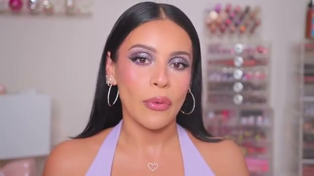 @juicyjas reviewing One/Size On Till Dawn Setting Spray SPF 28 at 15:02 in a YouTube Shorts video
