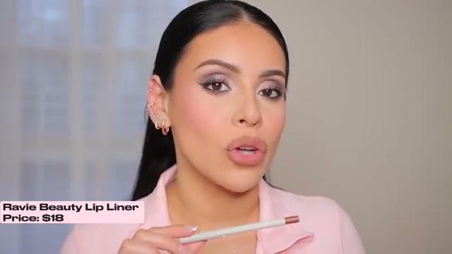 Soft Definition Longwear Lip Liner