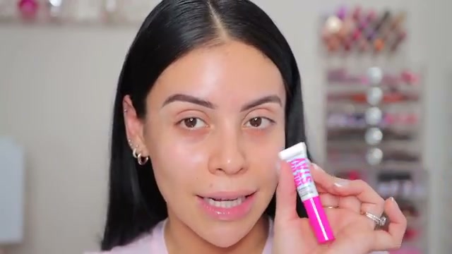 @juicyjas reviewing Wet n Wild Mega Stay Brow Gel at 02:37 in a YouTube Shorts video