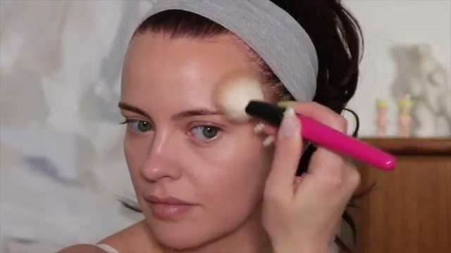 TruBlend Skin Enhancer Baked Luminous Bronzer