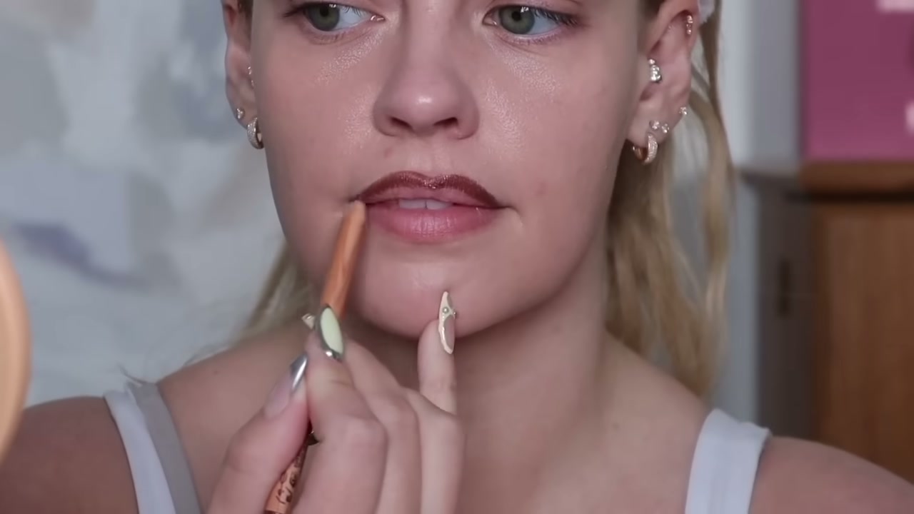 HD Skin Balancing and Perfecting Natural Finish Longwear Foundation