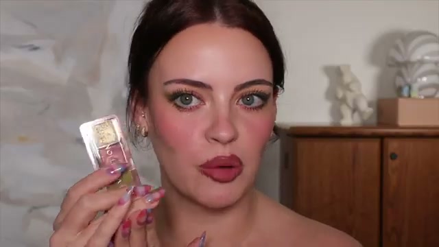 Icon Eyeshadow Palette - The Eternal Icon
