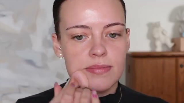 The Minimalist Perfecting Complexion Stick