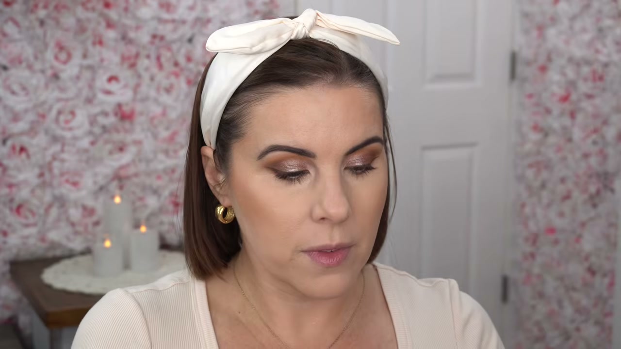 101 Contoured Foundation Brush