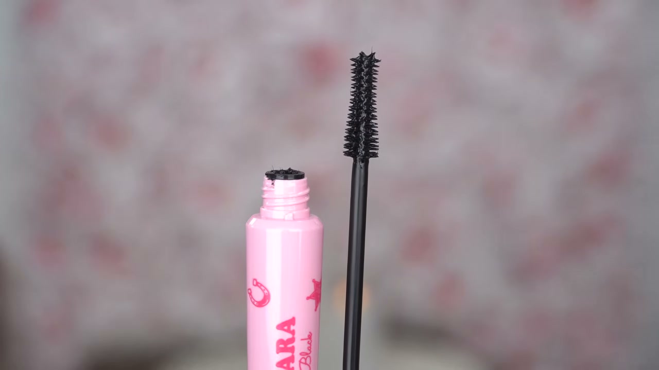 Pink Cowgirl Mascara Juniper Black