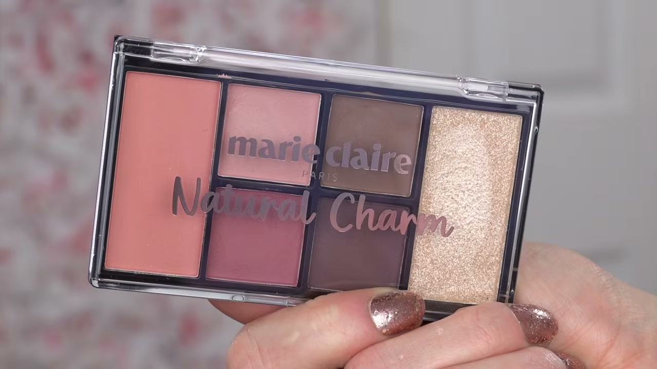 Face & Eyeshadow Palette