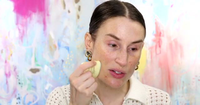 Sunsuede Daily Sunscreen and Blurring Primer