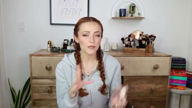 Charlotte's Palette of Beautifying Eye Trends